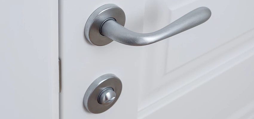 Single-Occupancy Restroom Locks Repair in Edwardsville, Illinois