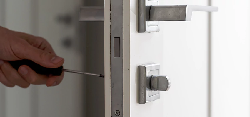 Key Programming Locksmith Open Now in Edwardsville, Illinois